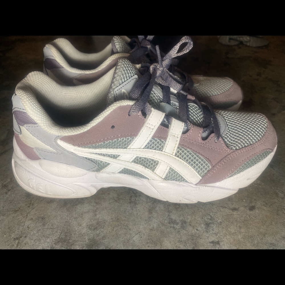 Asics gel fashion style